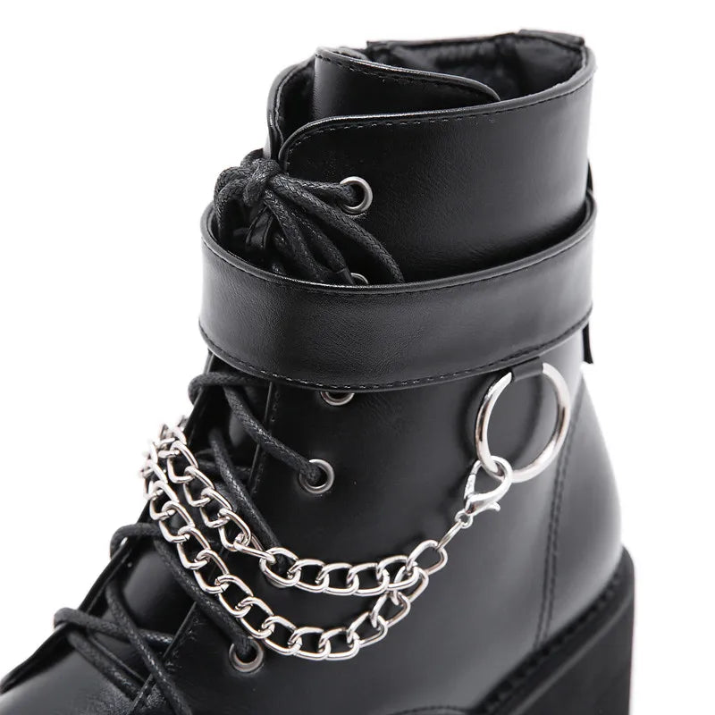 ZAPATOS GÓTICOS DE PIEL ECO EN NEGRO CON CADENA