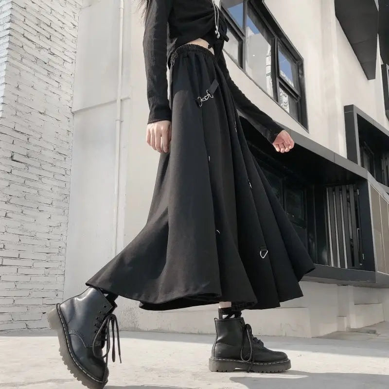 LONG SKIRT IN GOTHIC STYLE