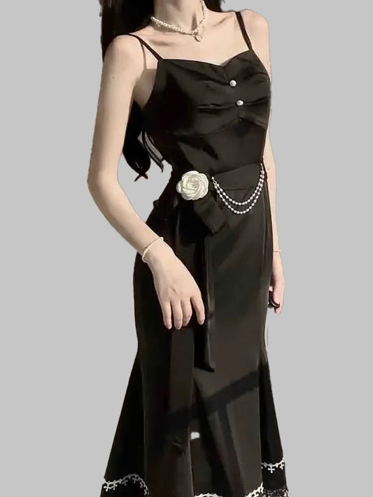 Vestido francés con tirantes - negro