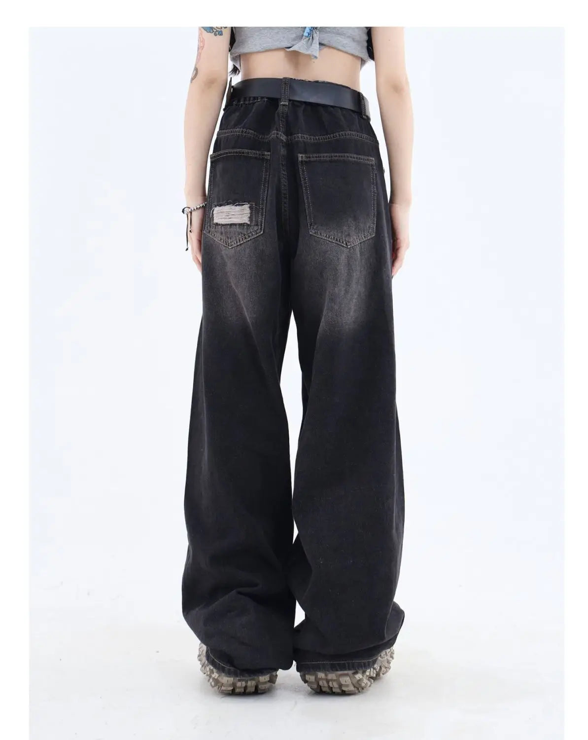 Ripped &amp; Baggy pants - black