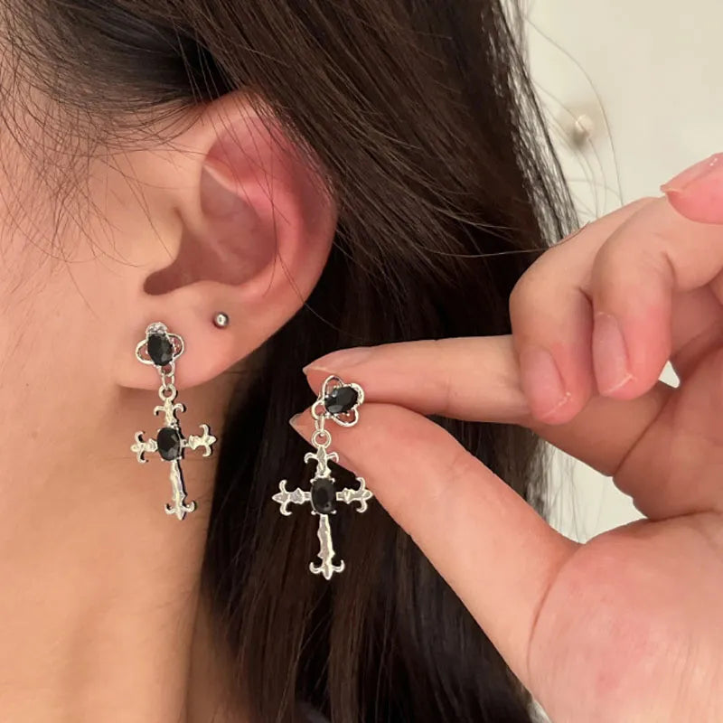 Earrings with a Gothic cross motif